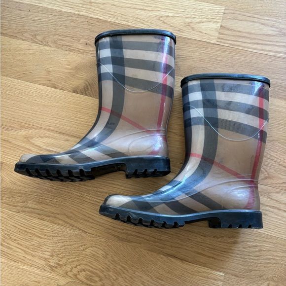 Burberry London Nova Check rain boots Size 38 - Picture 3 of 9